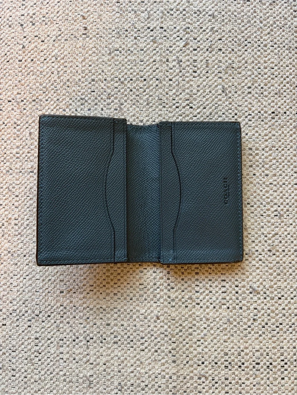 coach men’s card holder wallet in blue grained leather